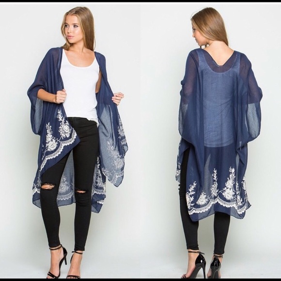 πHPπ Just 1 LEFT! Fall Floral Embroidered Shrug. - Picture 3 of 6